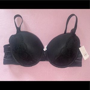 40D black lace auden bra, NWT